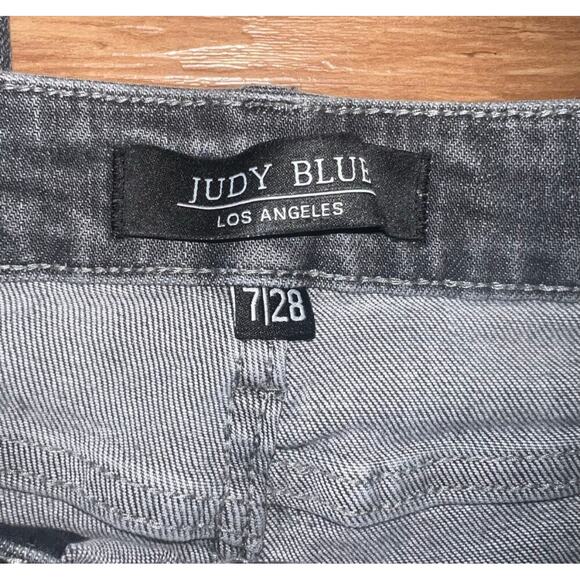 Judy Blue Denim Skinny Fit Gray High Rise Jeans Size 7 Distressed Ankle - Picture 9 of 13